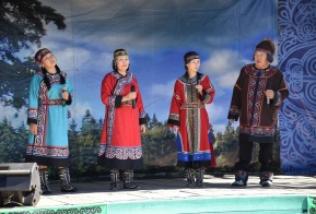 Праздник первой рыбалки «Боло давани аня»  («Праздник осенней кеты»)